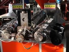 輪胎雕花機(jī)與輪胎開槽機(jī) 價格、供應(yīng)商與行業(yè)應(yīng)用解析